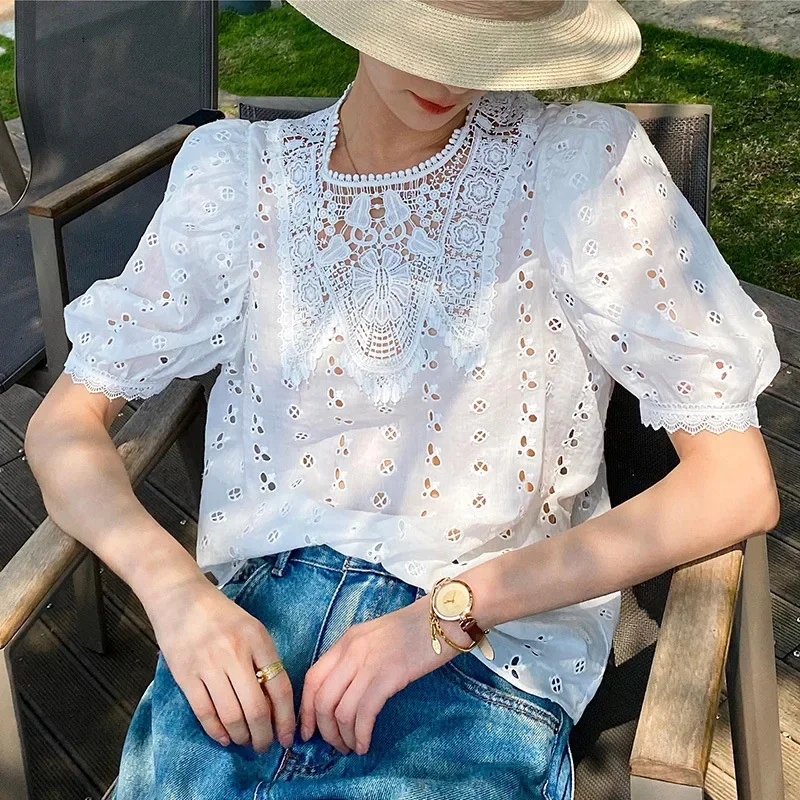 

Vacation Women's Top White French Embroidered Shirt Women's Medium Sleeve European And American Women's Clothing Summer