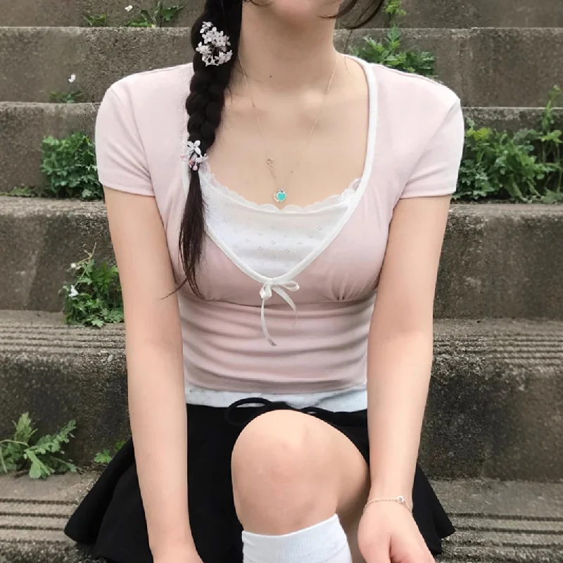 

2025 Summer Sweet and Cute Lady Tees Fashion Short Sleeve T-shirt Lace Korean Style V Neck T-shirts Fashion Women's Casual Tops