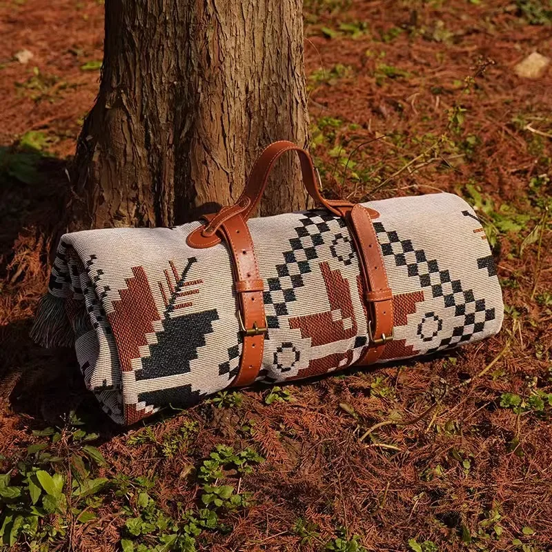 Outdoor Rug Waterproof Thickened Boho Outdoor Picnic Blanket Moisture Proof Camping Rug for Tent Beach Camping Table Cover