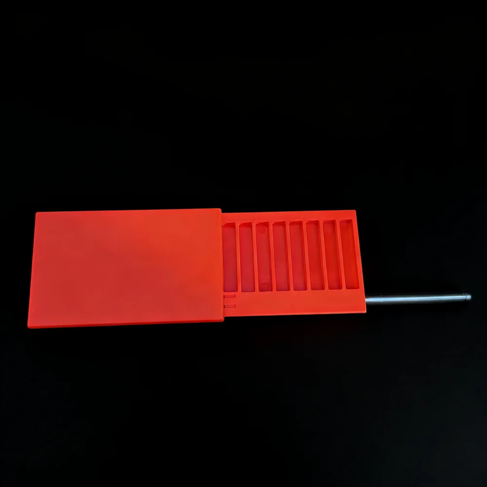 Plastic demperdoos met 8 compartimenten en sild deksel in aluminium rietje, zakformaat, draagbare opbergdoos - afbeelding 1