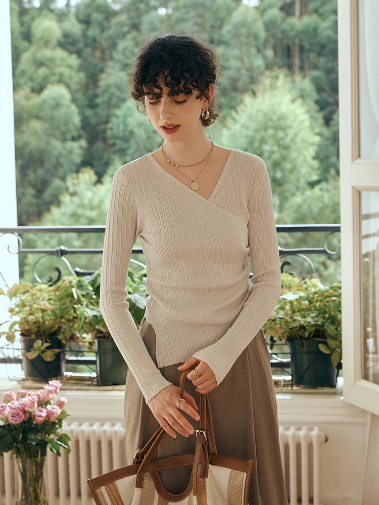

OLrain V-neck Long Sleeve Pullover Knitted Sweater 2025 Women's Autumn Knitwear Ladies Slim-fit Cross Lace-up Jumper O23QM80959