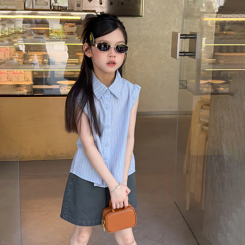 Girls Temperament Blue and White Striped Flying Sleeve College Style Short Sleeved Shirt Sweet Lace Doll Shirt Summer