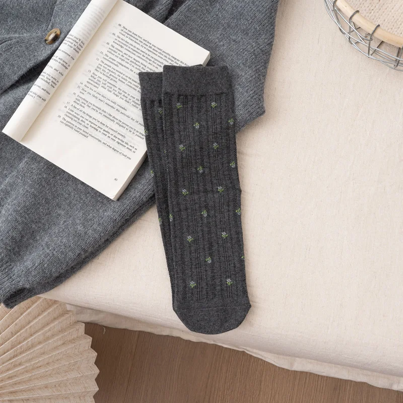 

Japanese Style Floral Print Mid-calf Socks,New Autumn/winter Style,Women's Socks,Slouch Socks,Ballet Style.