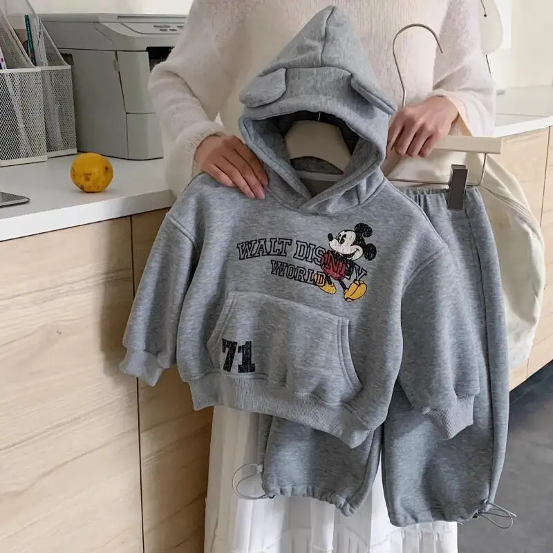 

Cute Children's Warm and Flannel Set Autumn Winter New Fashion Baby Cartoon Thick Hoodie Fashion Pants Two-Piece Set Comfortable