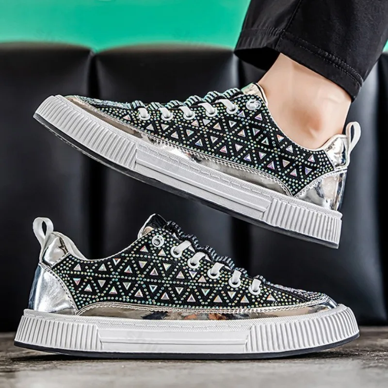 

Мужская модная тенденция, повседневная спортивная обувь с низким берцем, осень 2024, новый дизайн со стразами, удобные универсальные кроссовки без шнуровки на массивном каблуке