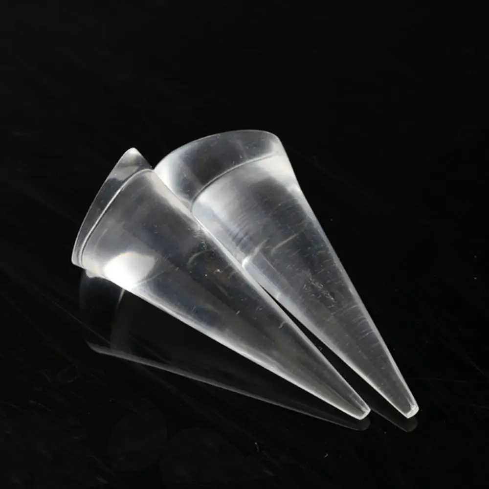 Special Gifts Ring Holder Plastic Clear Acrylic Acrylic High-Grade Jewelry Display Cone Shape Transparent Ring Display