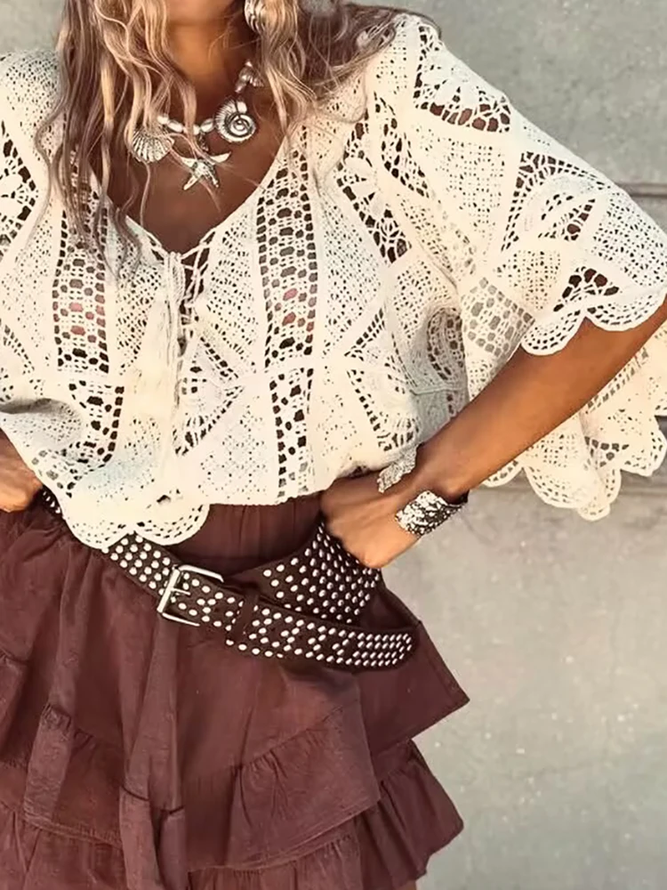 

Spring Summer Loose Knitted Top Tees Fashion Women's V-neck Lace Up Hollow Blouses Sexy Flared Sleeves Solid Color Beach T-shirt