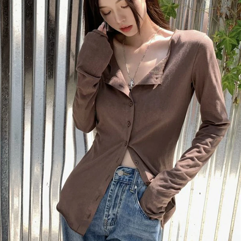 Gidyq Casual Women Coffee Color T Shirts Fashion All Match Female Button Y2K Long Sleeve Tops Harajuku Slim Korean Tees