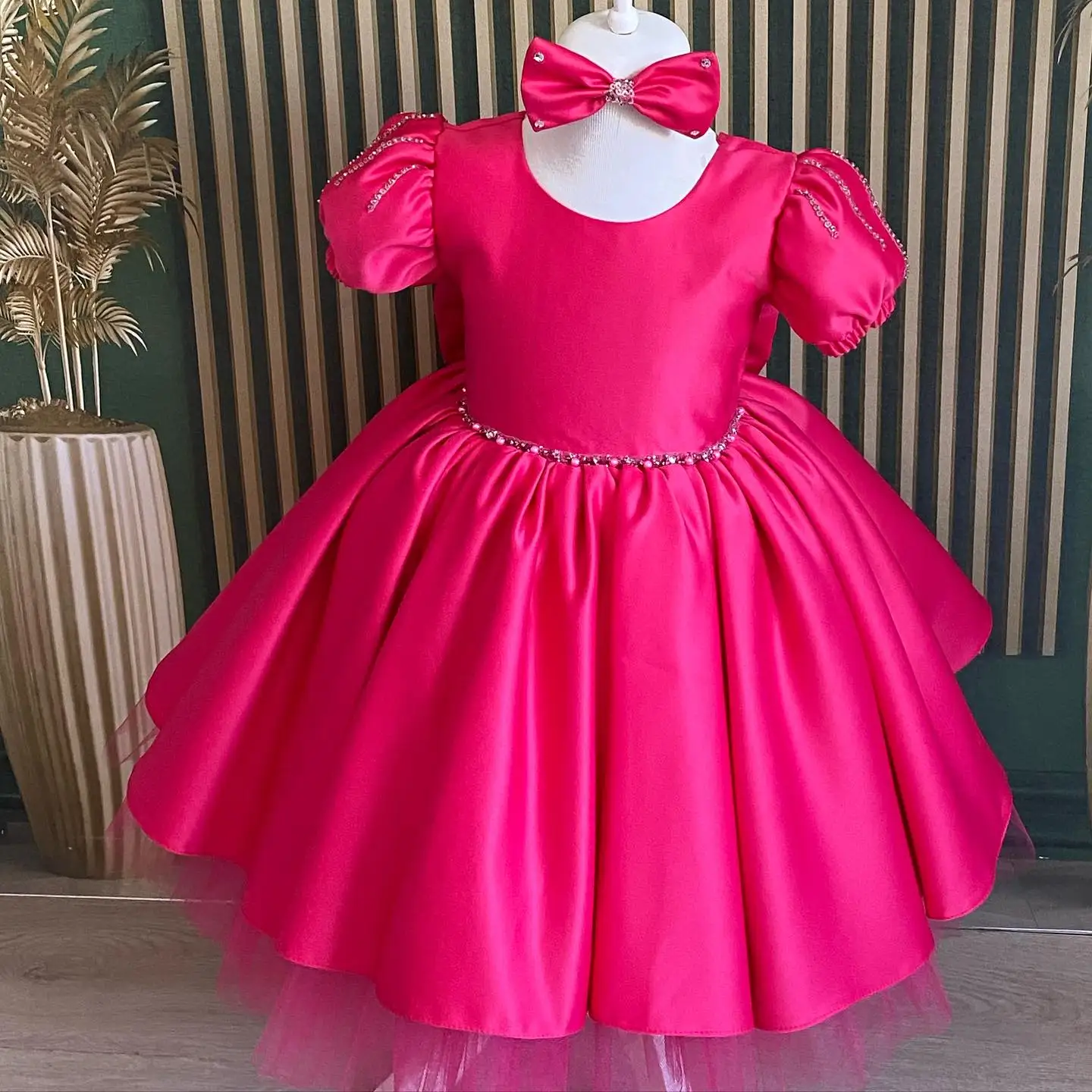

Fuchsia Beading Flower Girl Dresses Bow Back Girl's Birthday Gowns Customized Baby Infant Toddler First Communion Dresses