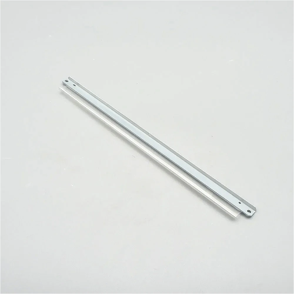 

Лезвие для чистки барабана DK-1150 DK1150 для Kyocera Mita ECOSYS P2040 P2235 P2335 M2040 M2135 M2235 M2540 M2635 M2640 M2735 M2835