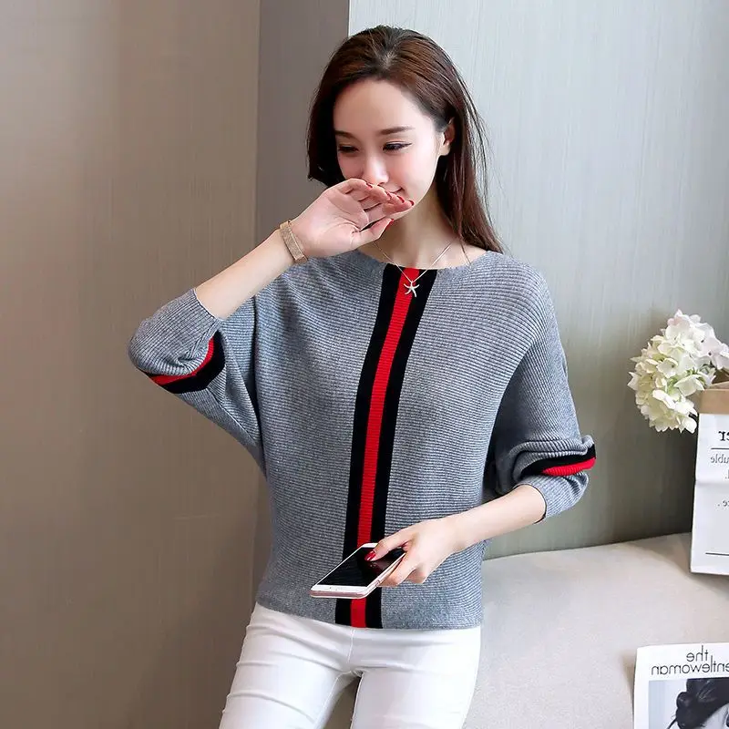 Striped Spring and Autumn New Korean Version Bat Bat Sweater Women's Hoodie Short Loose Knitted Sweater Bat Sleeve Outer Wear