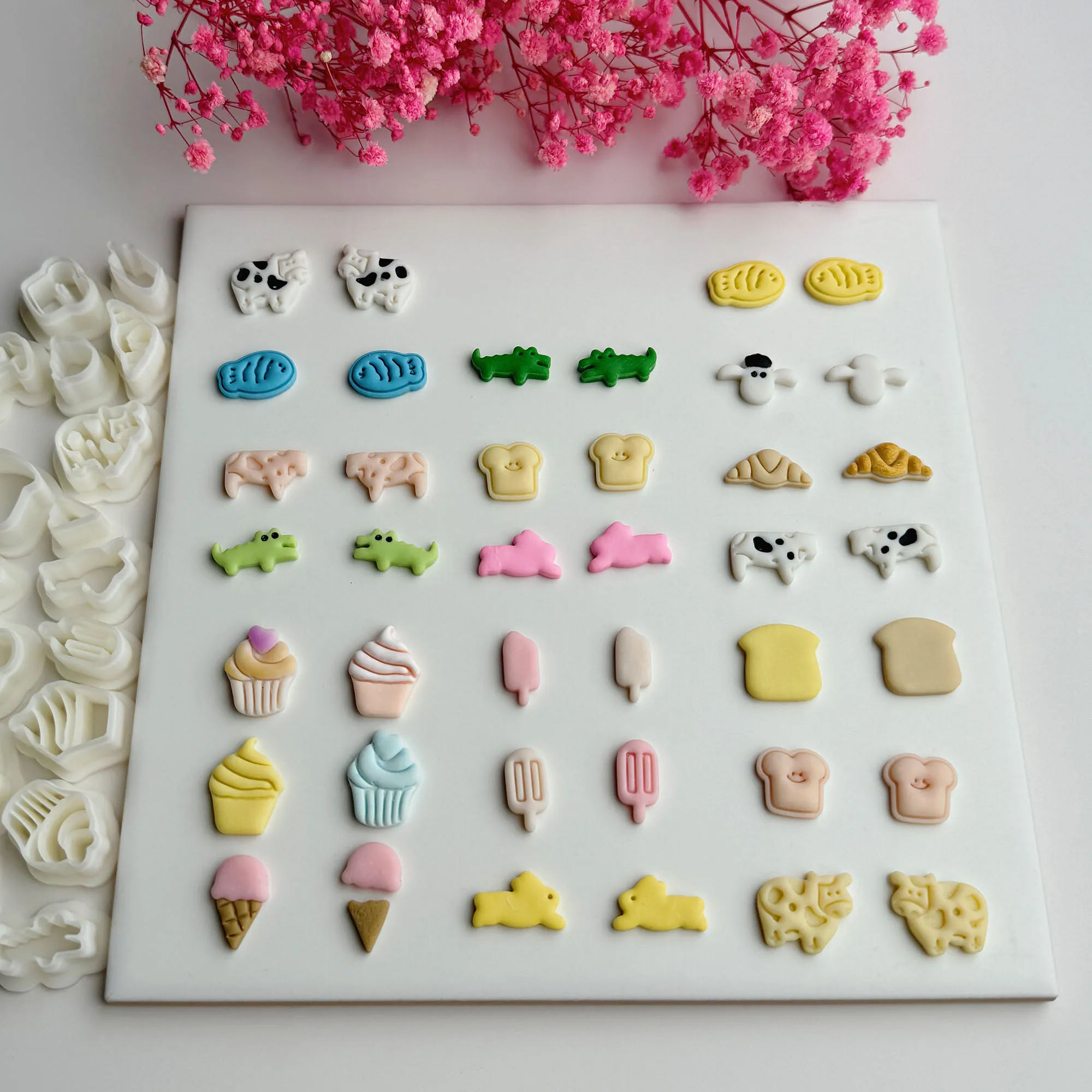 MINI Cute Crocodile/Cow/Rabbit/Cupcake/Toast/Bread Shaped Polymer Clay Cutters Mirror Cutting Mold For DIY Earrings Decoration