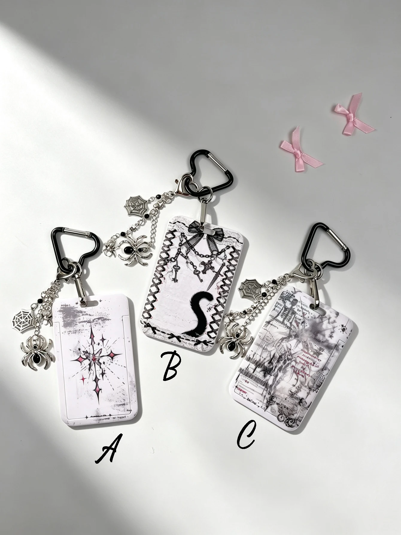 1 Set of Spider Print Card Charms, Spider Bead Pendants, Bag Accessories, Sweet and Cool Y2K Style, Suitable for Decorating Handbags, Crossbody Bags, Backpacks, Bag Charms, Keychains, Etc