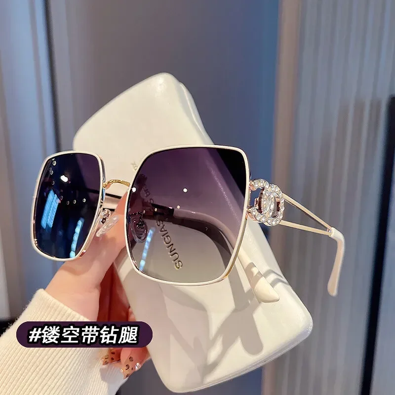 

2025 New Fashion Oversized Sunglasses Women Polarized Vintage Sun Glasses for Women Trend Eyeglasses Outdoor Eyewear Uv400