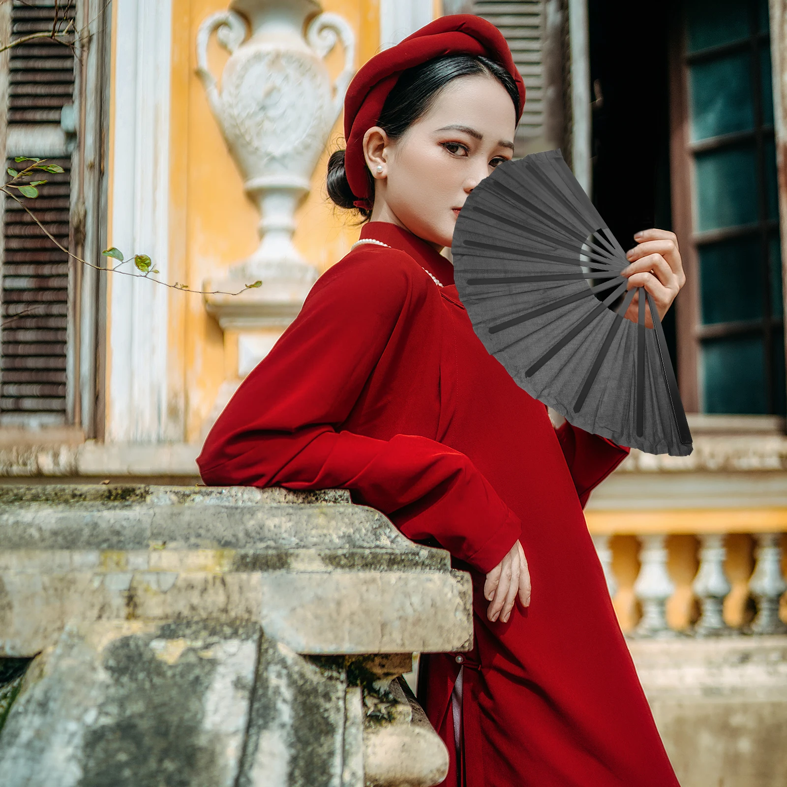 

2Set Folding Kungfu Handheld Fans Portable Quiet Cooling Fans for Summer Wedding Decoration Gifts Black