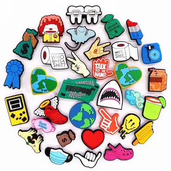 ノベルティ 1 個おかしい PVC 靴チャームピエロサメトイレットペーパーサンダル装飾スリッパアクセサリー子供パーティークリスマスギフト