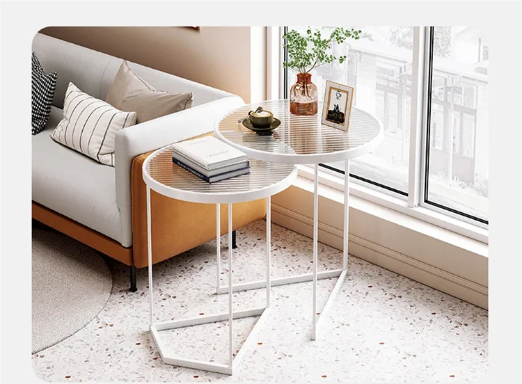 

Creative modern small coffee table light luxury sofa living room household small round table tempered glass