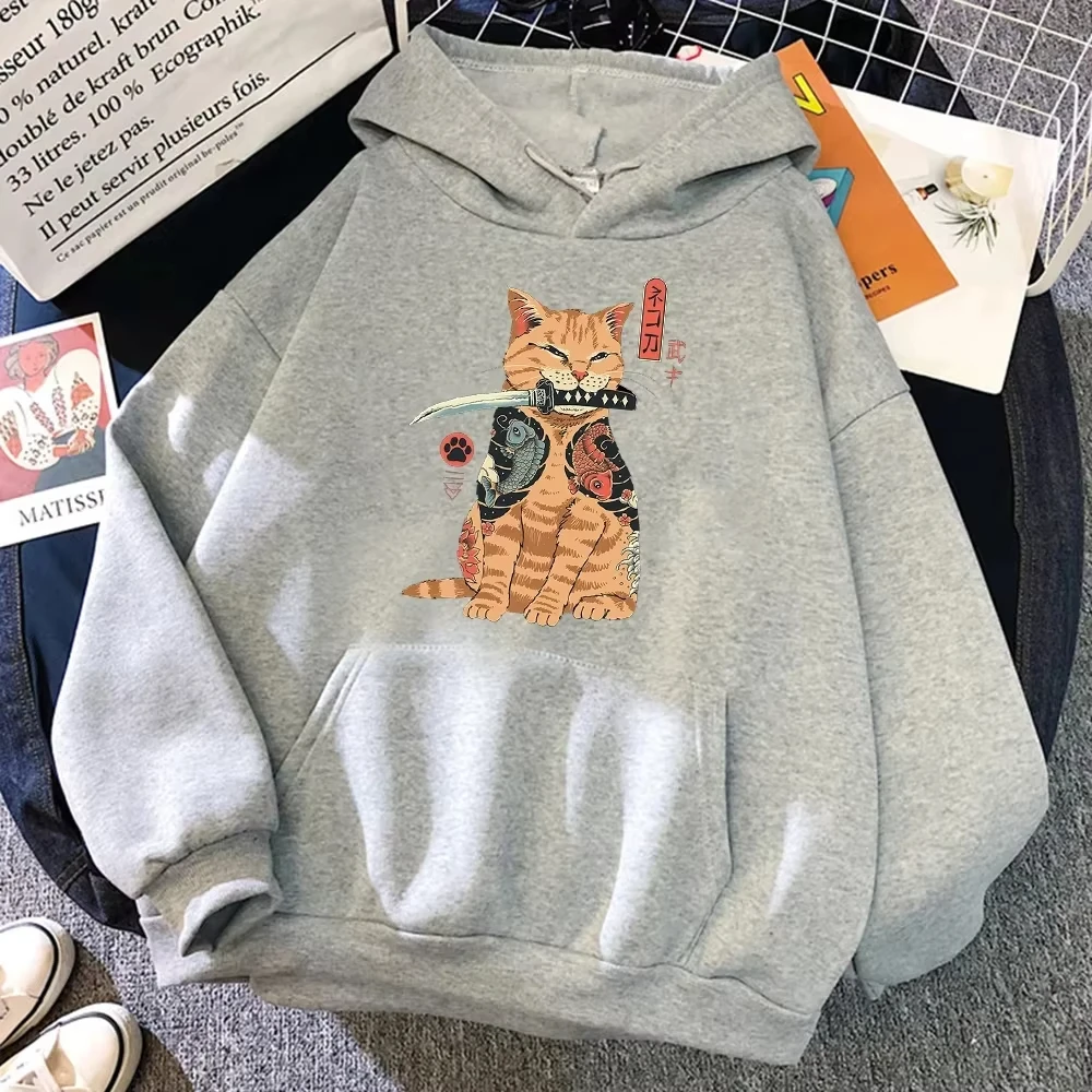 

Женская толстовка с принтом японских мультфильмов Cat Ukiyo E, флисовые пуловеры в стиле хип-хоп, креативная одежда с круглым вырезом, флисовая свободная женская толстовка