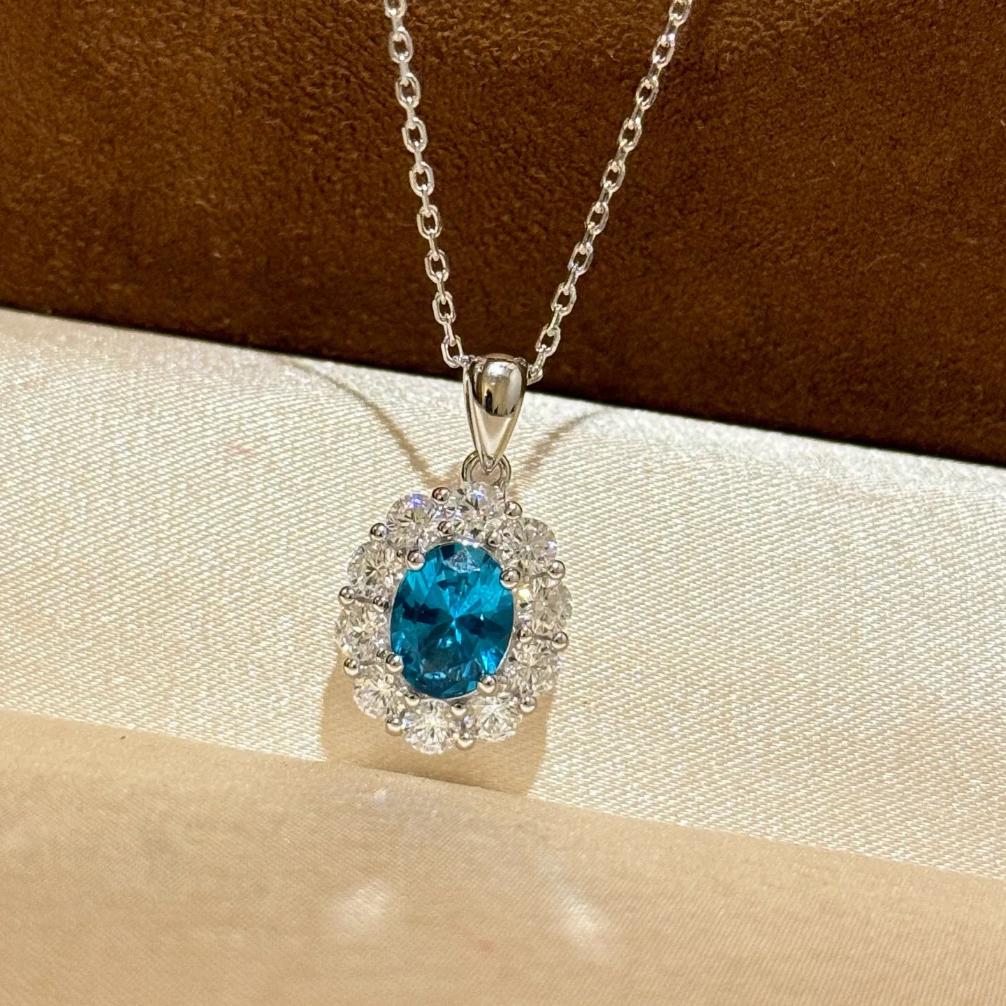 

100% 925 Sterling Silver Sea Blue Gemstone Crystal Pendants Necklace For Women Fine Jewelry