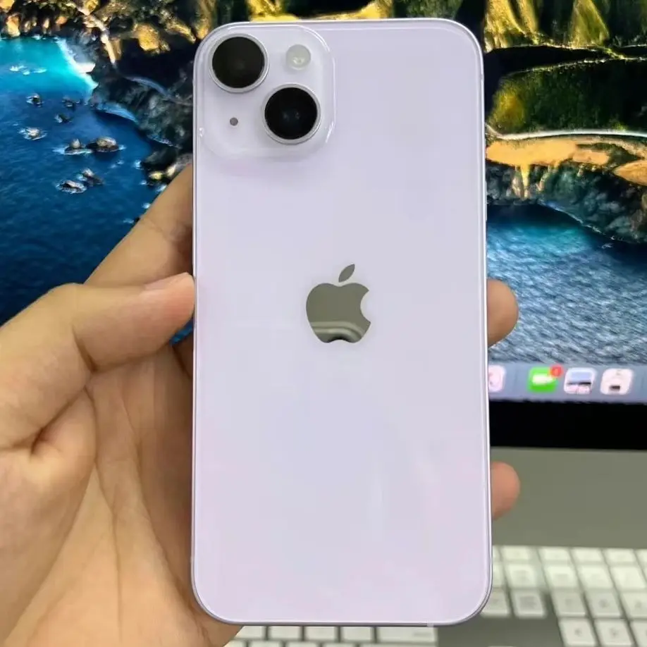 هاتف Apple iphone 14 مقاس 6.1 بوصة جميع الألوان بحالة جيدة بقدرة 3279 مللي أمبير في الساعة مستعمل