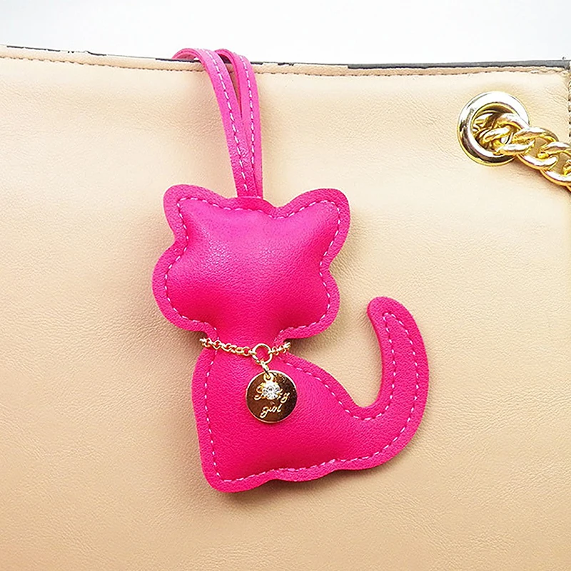 1PC Creative Car Key Chain Classic Cute Cat Bag Pendant Key Chain Fashion PU Leather Dachshund Key Ring Accessories