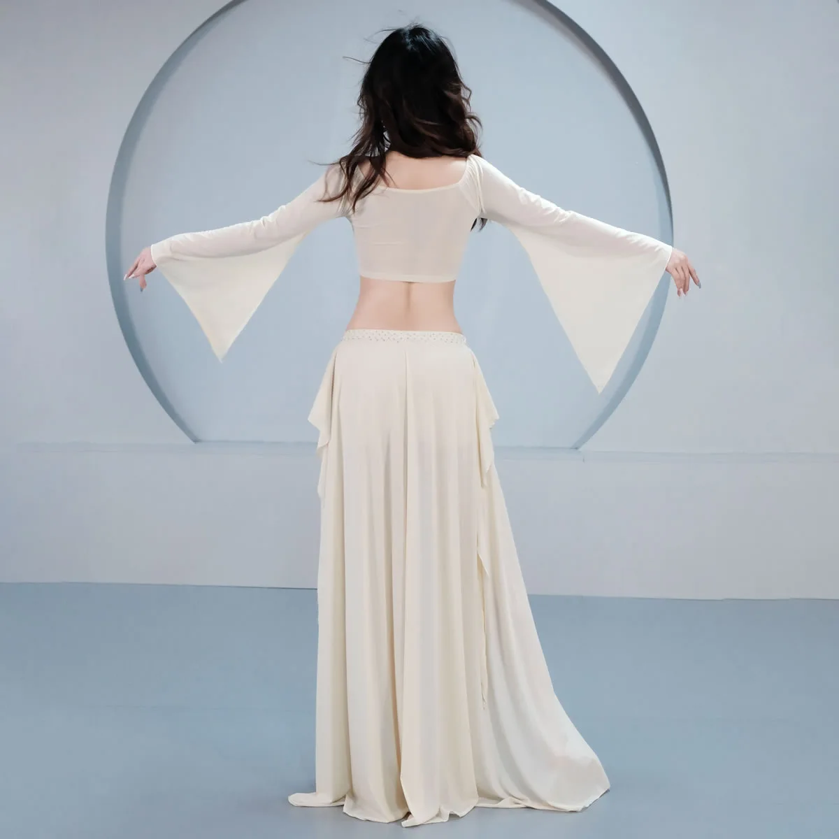 Buikdanskostuum Zomer Oosterse danspak Nieuw oefenpak met lange mouwen Fairy Energy Lotus Leaf Streamer