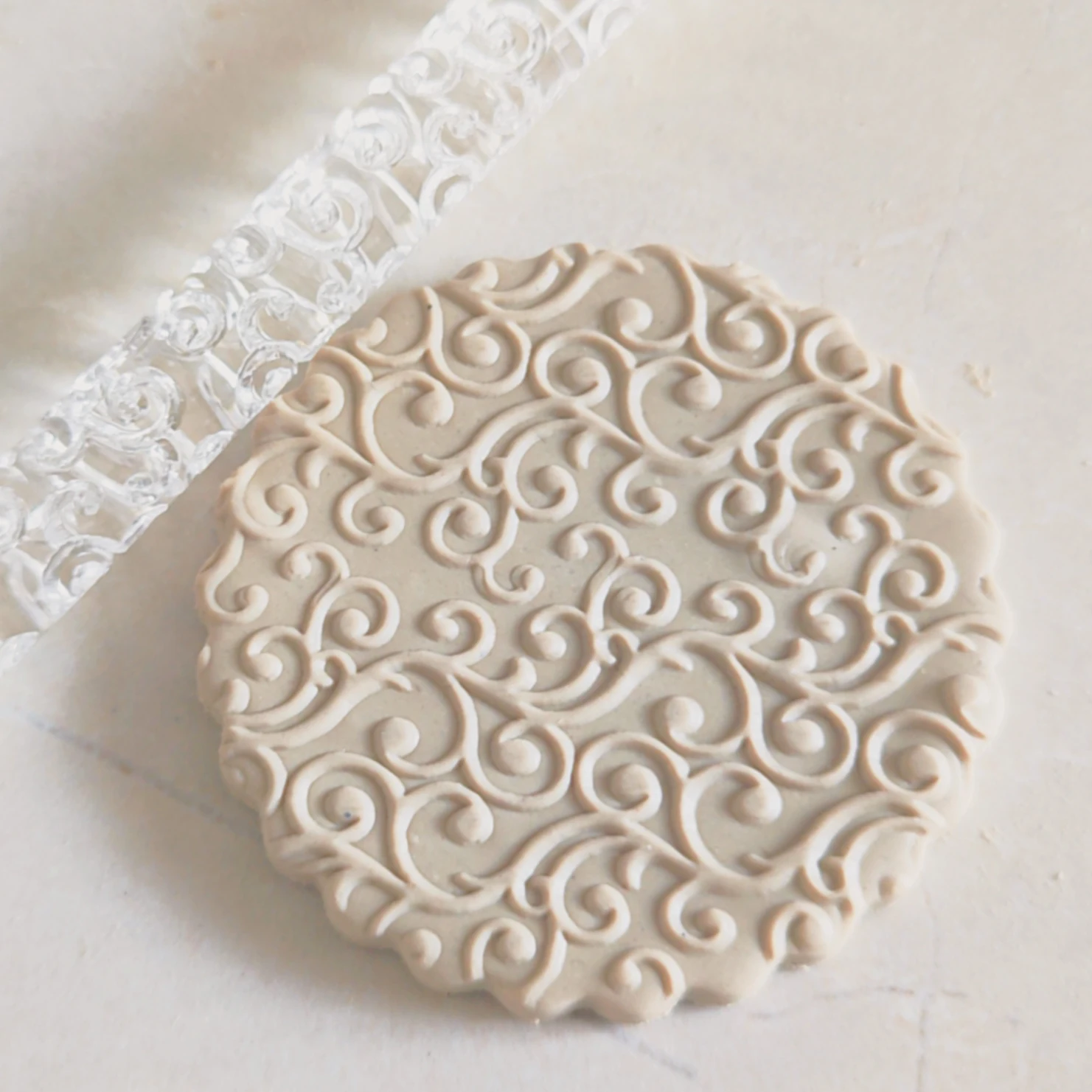 Swirl Design Rolling Pin  Create Decorative or Impress Dough Patterns Effortlessly  With Artistic Curves