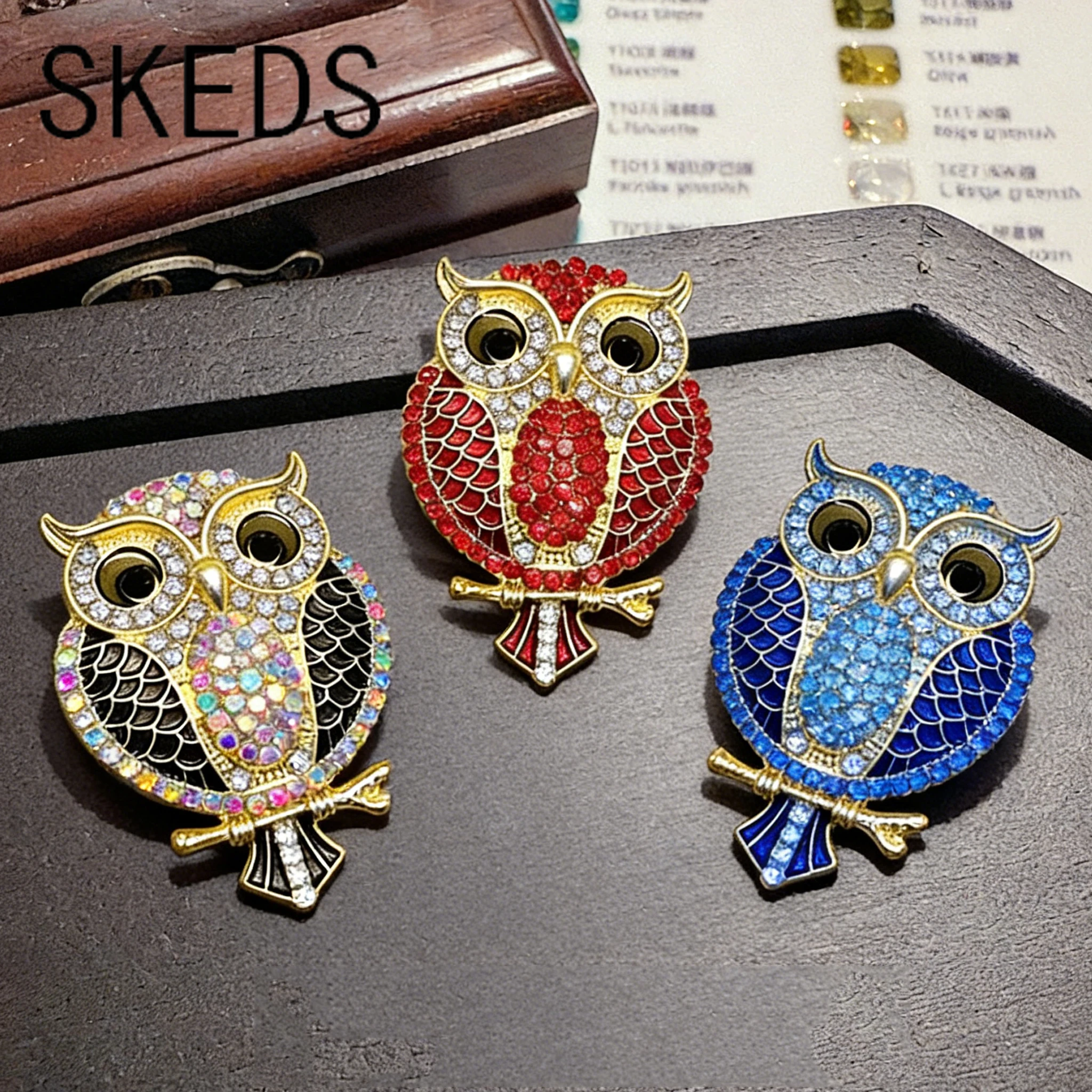 SKEDS Vintage Tier-Vogel-Brosche, Exquisites Hochwertiges Design, Eulen-Anstecknadel, Elegantes Korsagen-Accessoire, Mantel-Pullover-Abzeichen, Geschenk
