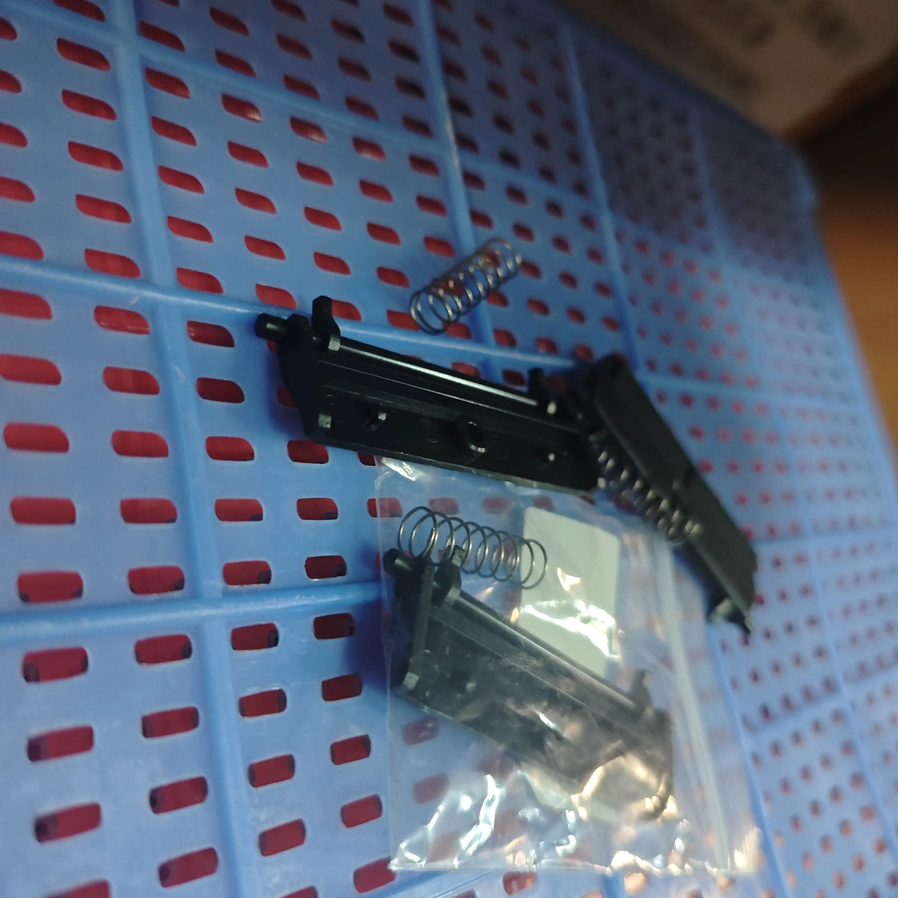 

20pcs RM1-6303-000CN RM1-6397-000CN RM1-7365-000CN Separation Pad for HP P2035 P2035n P2055d P2055dn P2055x M401 M425 M521 M525