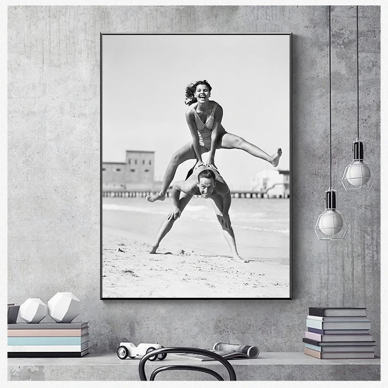 Black and White Vintage Beach Woman JumpingOver Man/talian Spaghetti Poster Canvas Painting for Wall Art  Living Room Home Decor