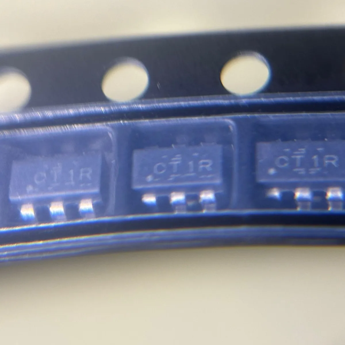 SN74LVC1T45DBVR Con…