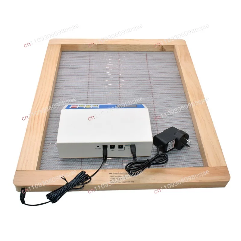Export bee venom collector, bee toxin extractor, dual-channel voltage dual-network bee venom collection, Europe, America