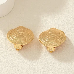 Obega Metal Shell Shape Clip On Earring For Woman Shimmering Gold Color Sector Earrings Fashion Unique Holiday Beach Jewelry
