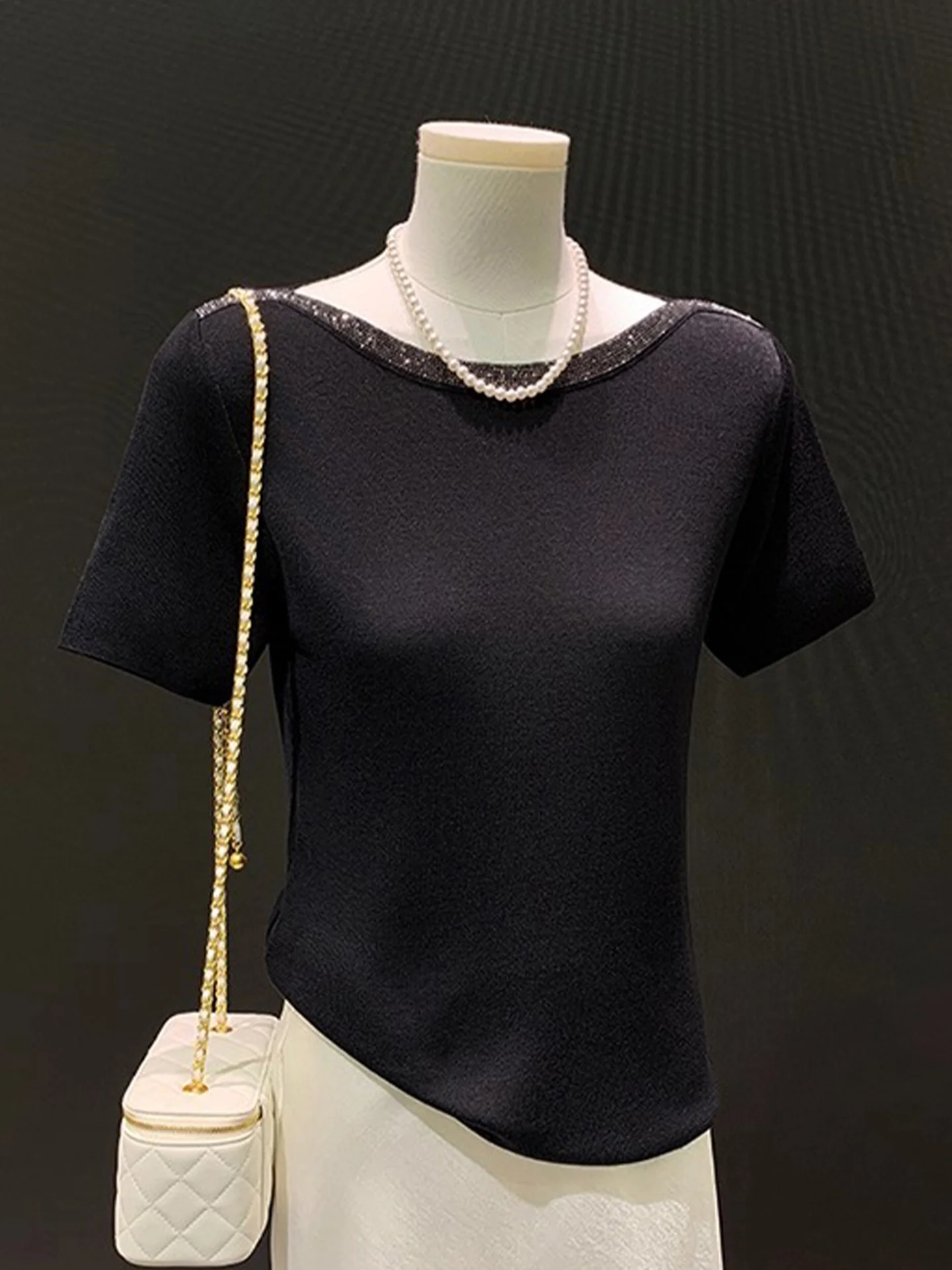 

Comfortable Slim Fit Pure Color Knitted T-irt with Rhinestones Base irt Korean Sle Commute Silk Women's Faion
