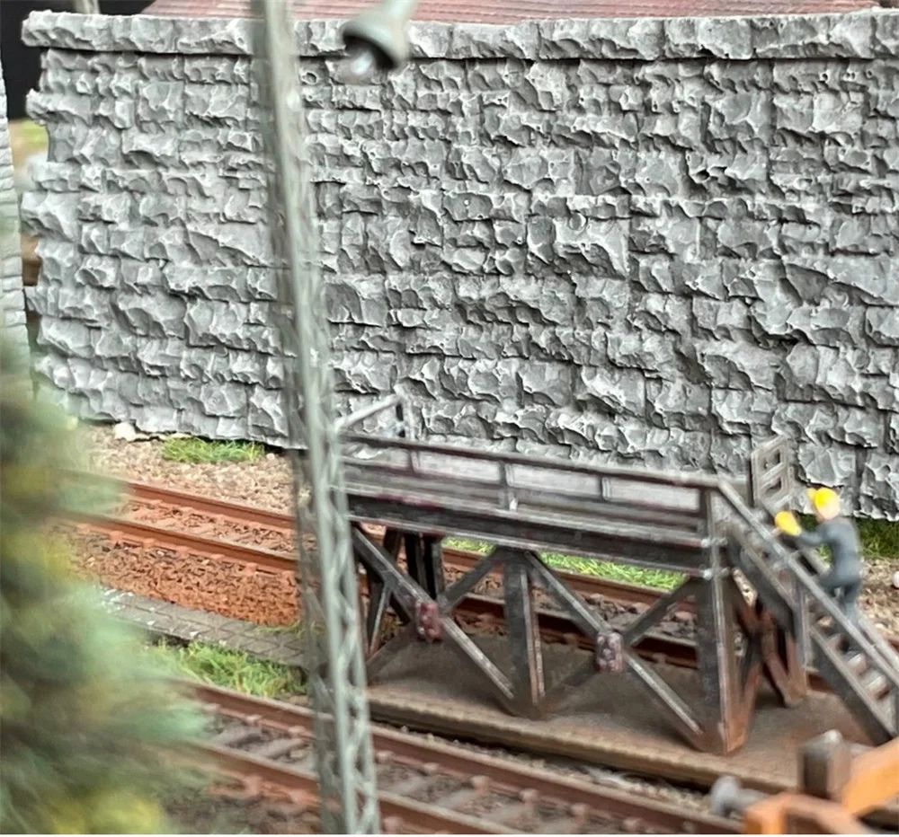 HO Scale Railway Train Slope Protection 1:87 Railroad Model Kit Sand Table Building Scene Layout/Diy Model Making Diorama 1pc