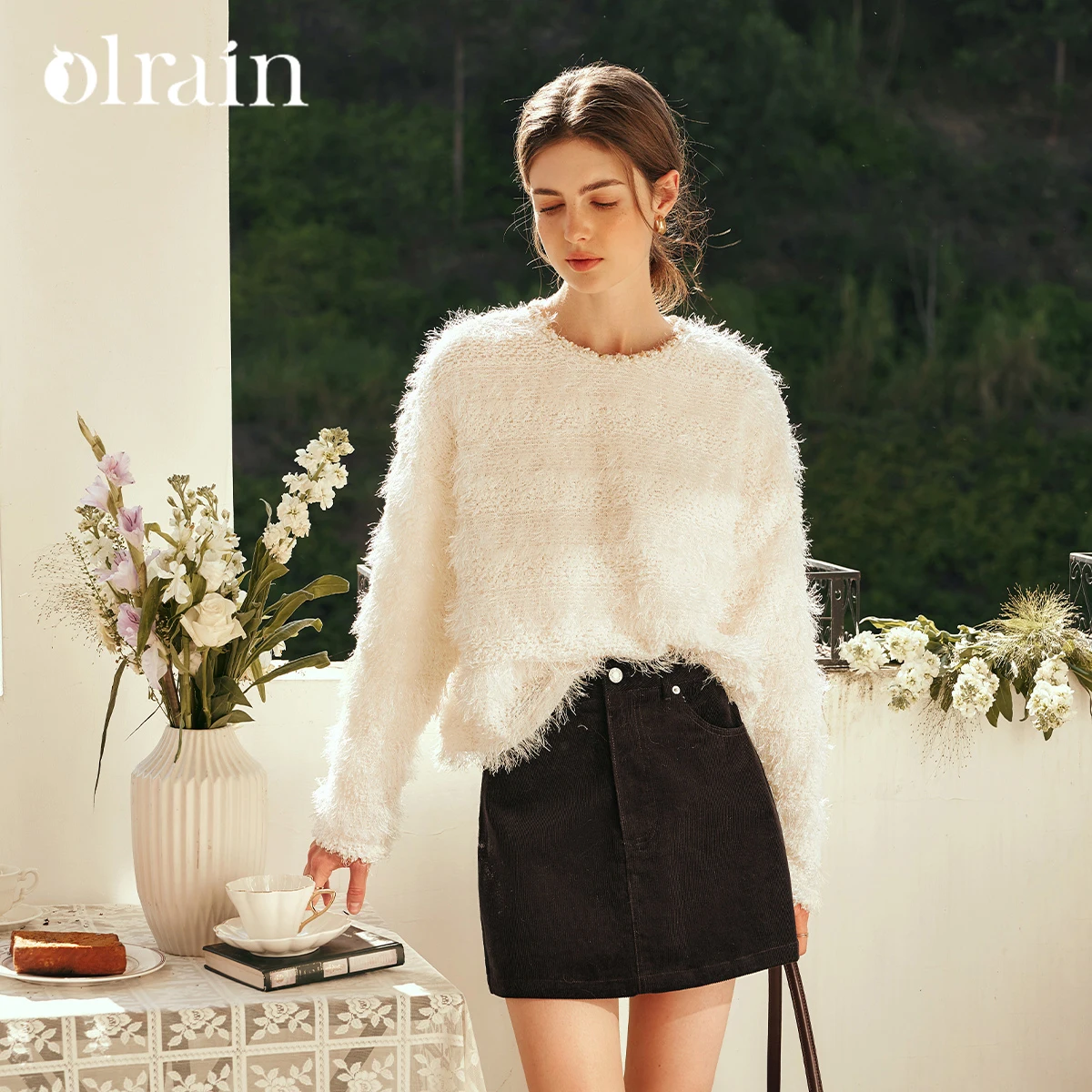 

OLrain Women Striped Sweatshirts 2025 Autumn Luxury Long Sleeve Beading O Neck Knitted Tassel Casual Pullovers Tops M57CW95869