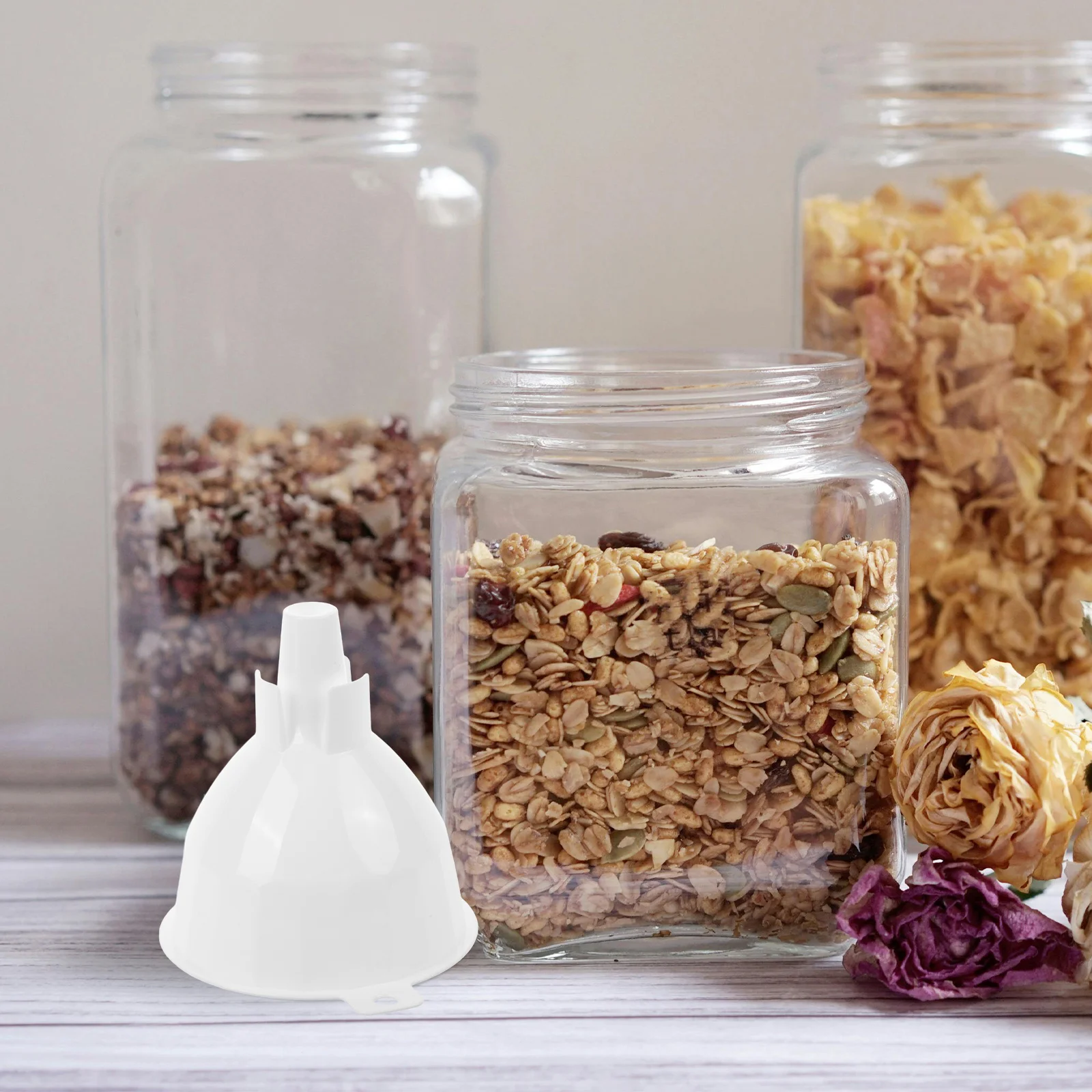 

1pc Kitchen Transfer Tool For Liquid Oil Powder No Spill Dishwasher Safe Bottle Filling Funnel Cooking Filter Small Water Jar