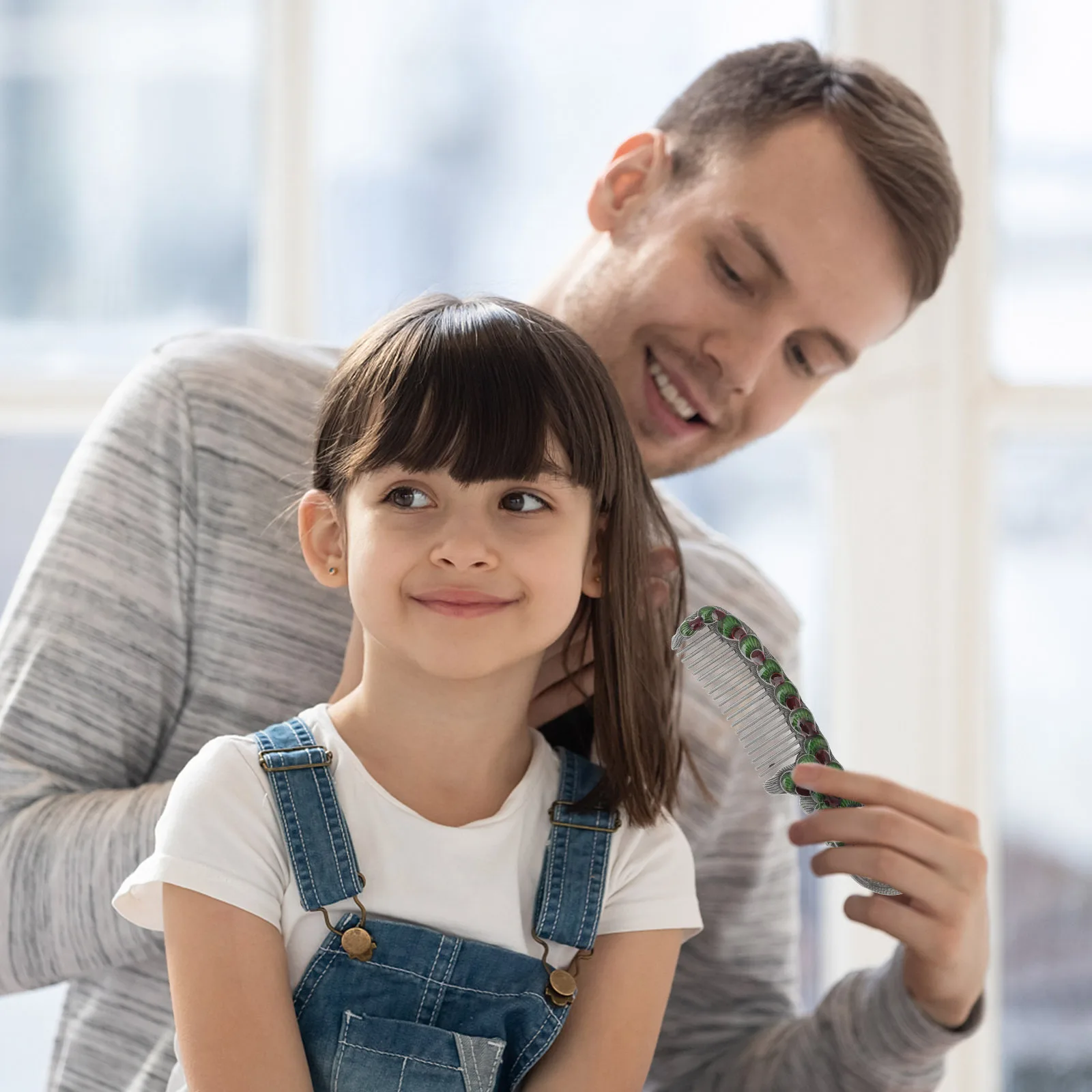 

2Pcs Vintage Makeup Mirror Comb Set Portable Compact Vanity Handheld Mini Mirror Travel Makeup Checking Gift