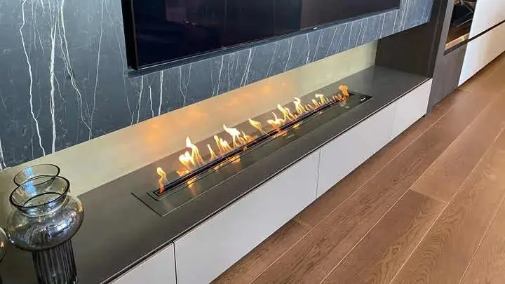 Professional Energy Efficient Steel Linear Minimalist  Water Vapor Fireplace, Atomized Remote Control Insert for Interior Decor