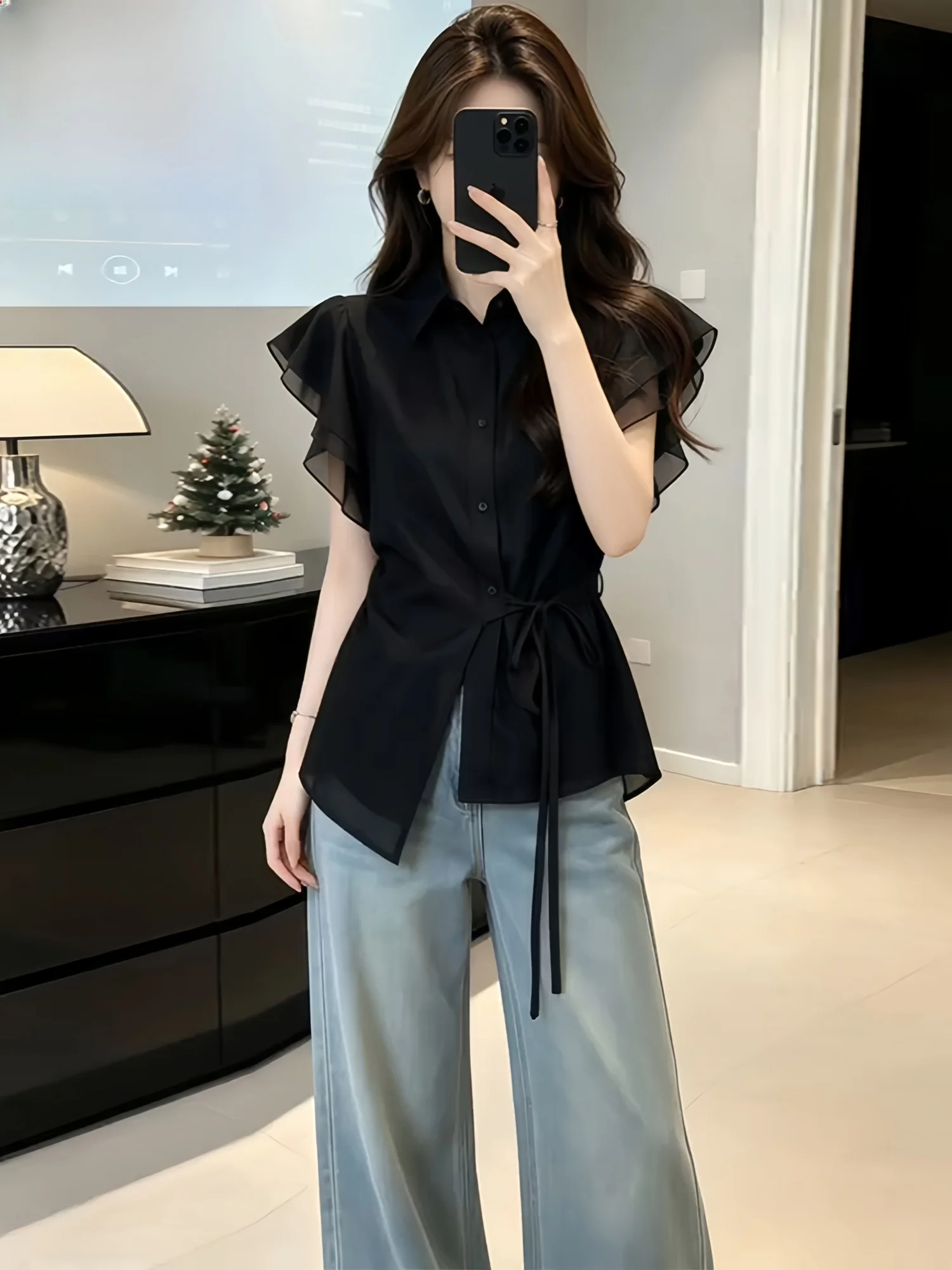

Black Flounce Sleeve Shirt Women's Casual Style Loose Fit Short Sleeve Turn-down Collar In-winter Season Fashion Design Top
