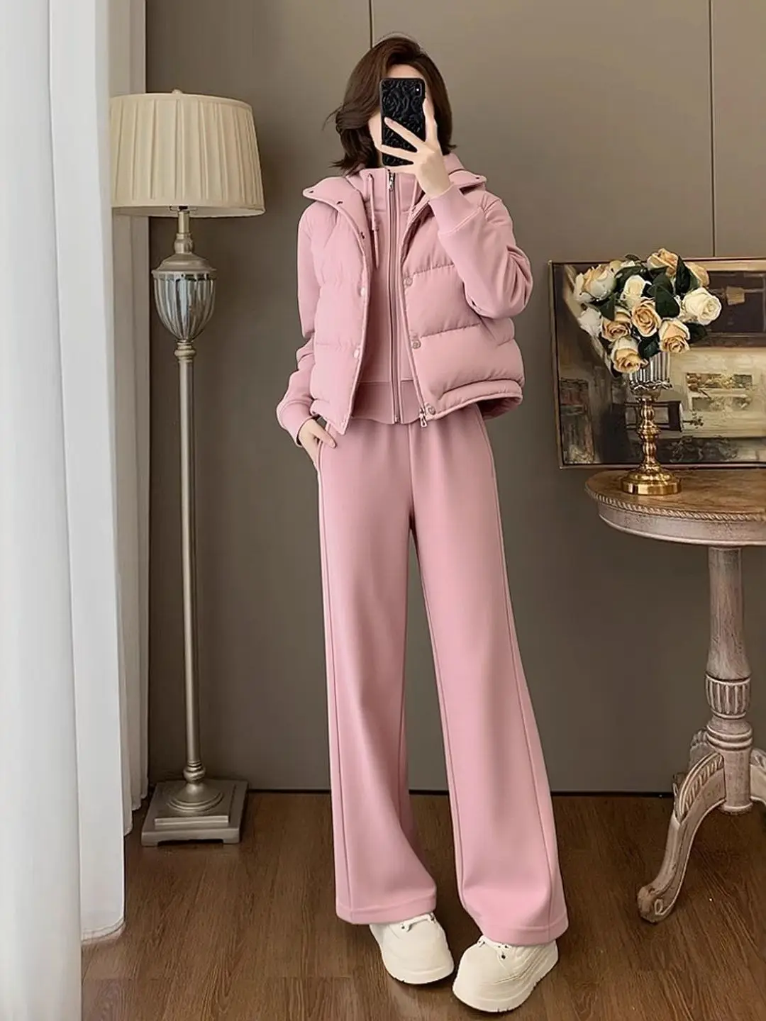 

Fashionable Fleece Lined Thickened Wide Leg Pants Set for Women Winter Sporty Style Hoodie Vest Three Piece Set High Waist Tr...