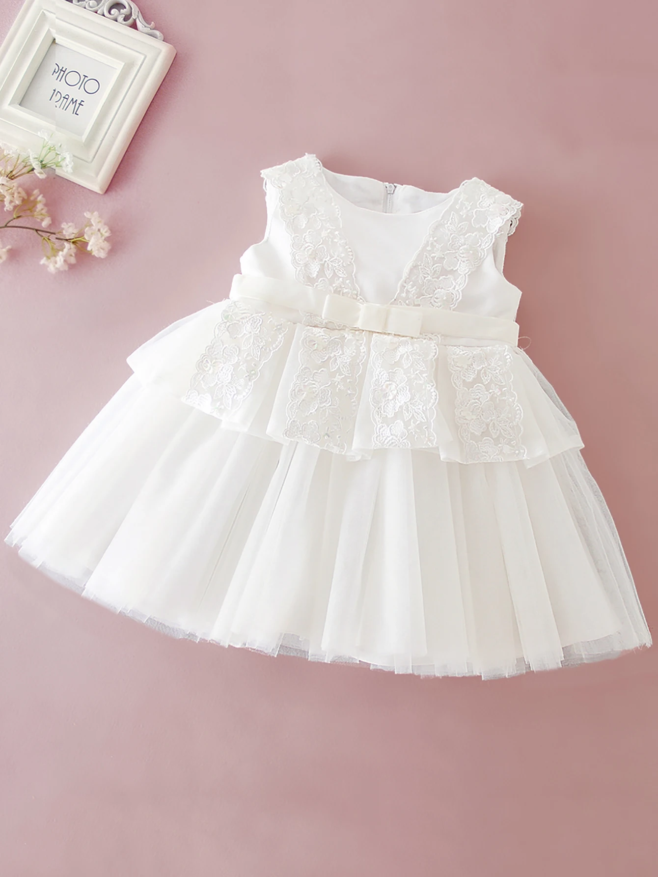 Baby Girls White Lace Tulle Dress Sleeveless Bow Waist Ruffle Princess Party Dress For Birthday Weddings Flower Girl Photoshoots