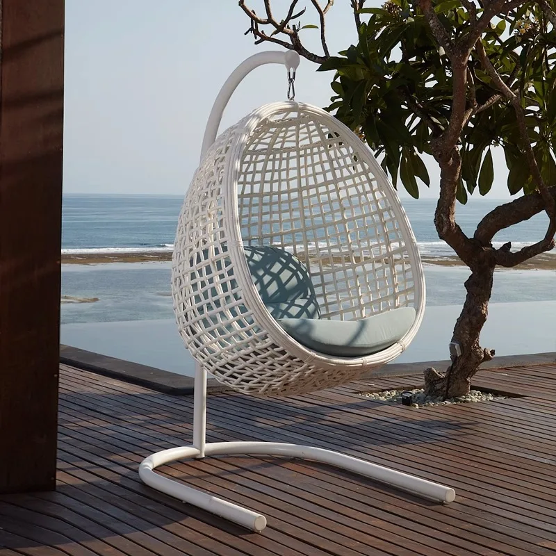 سلة معلقة من الأرض إلى السقف، عش الطيور، شرفة داخلية كسول، كرسي منزلي من الخيزران في الهواء الطلق