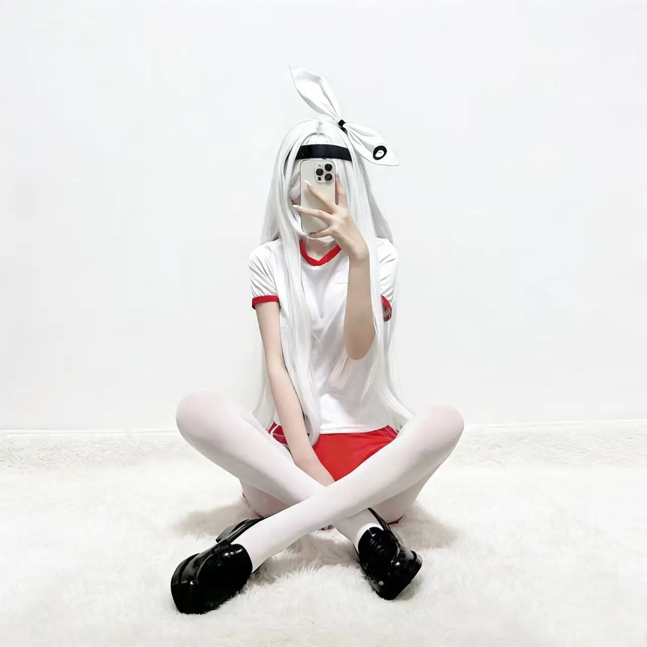 

Cosplay Outfit Sporty Gym Uniform with Red Patchwork T-Shirt & Shorts Academy Style Set Game Anime Cosplay