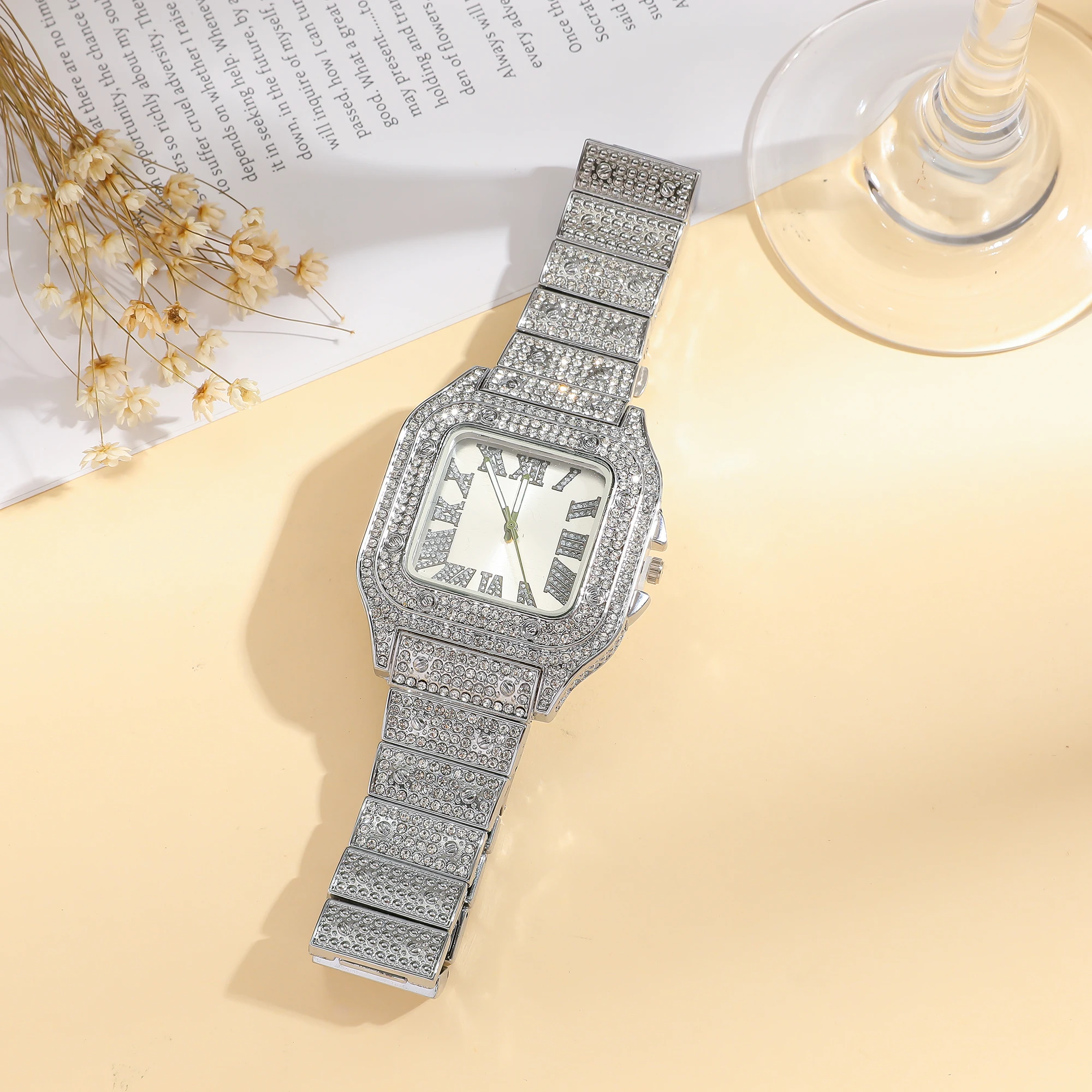 Square fashion trend Hip hop style diamond diamond steel band quartz watch for men and women