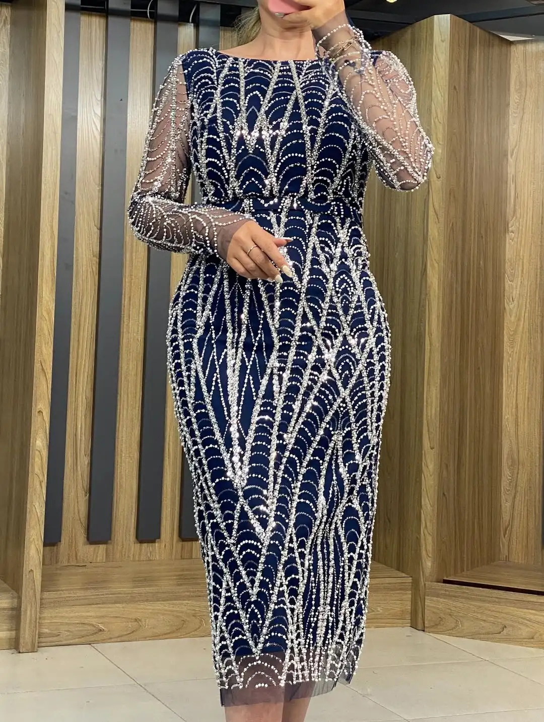 Ofherown الشاي طول أم فستان الزفاف الترتر حبة التطريز وشاح فساتين حفلات س الرقبة طويلة الأكمام فساتين الزفاف Gust