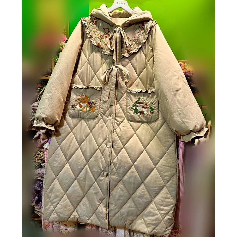 Cappotto lungo trapuntato con cappuccio ricamato con volant dolce inverno per donna Lolita Mori Girl Kawaii carino cappotto Cottagecore alla moda coreana