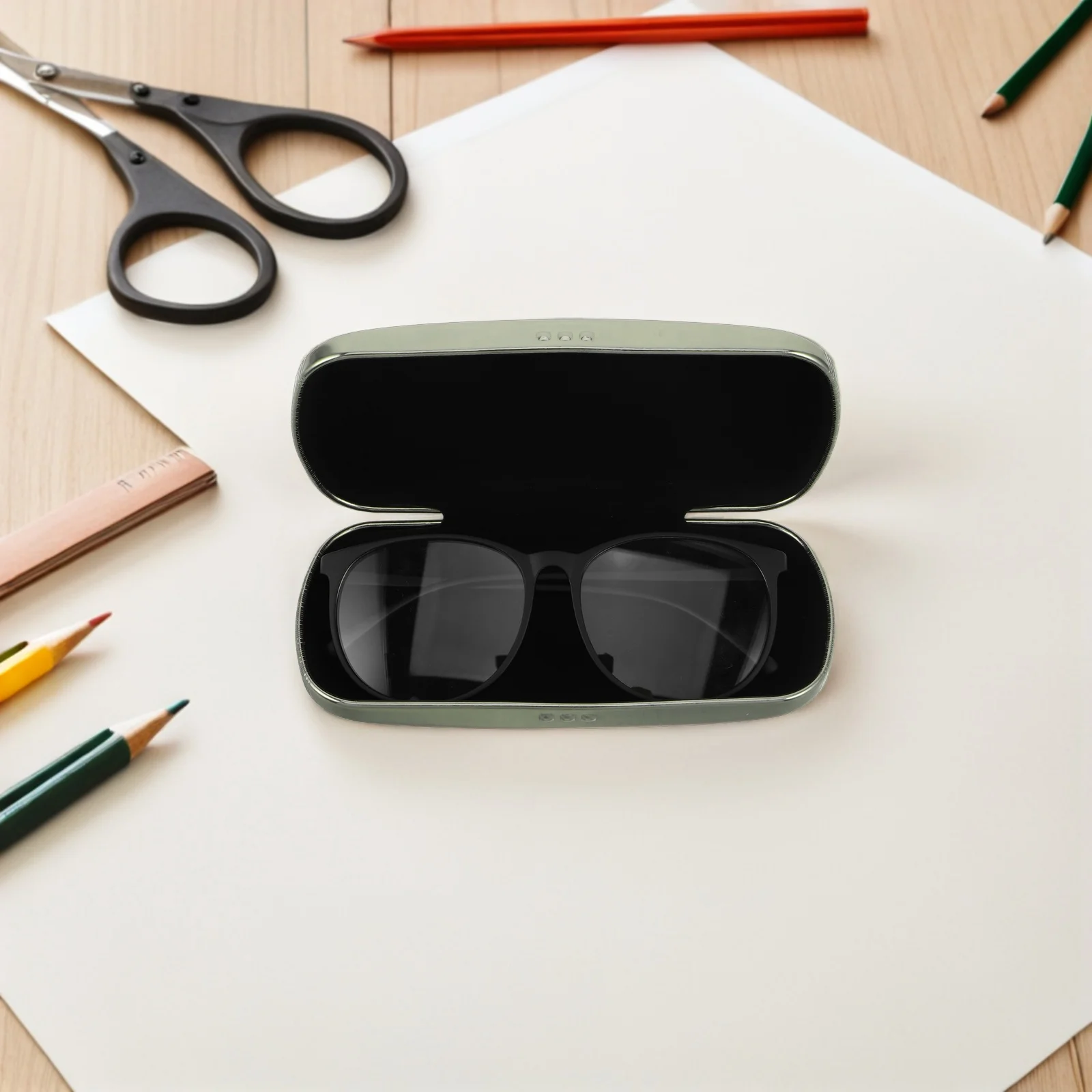 

Aluminum Alloy Hard Shell Eyeglass Case Lightweight Portable Glasses Organizer Travel Sunglasses Storage Box Sunglasses Box