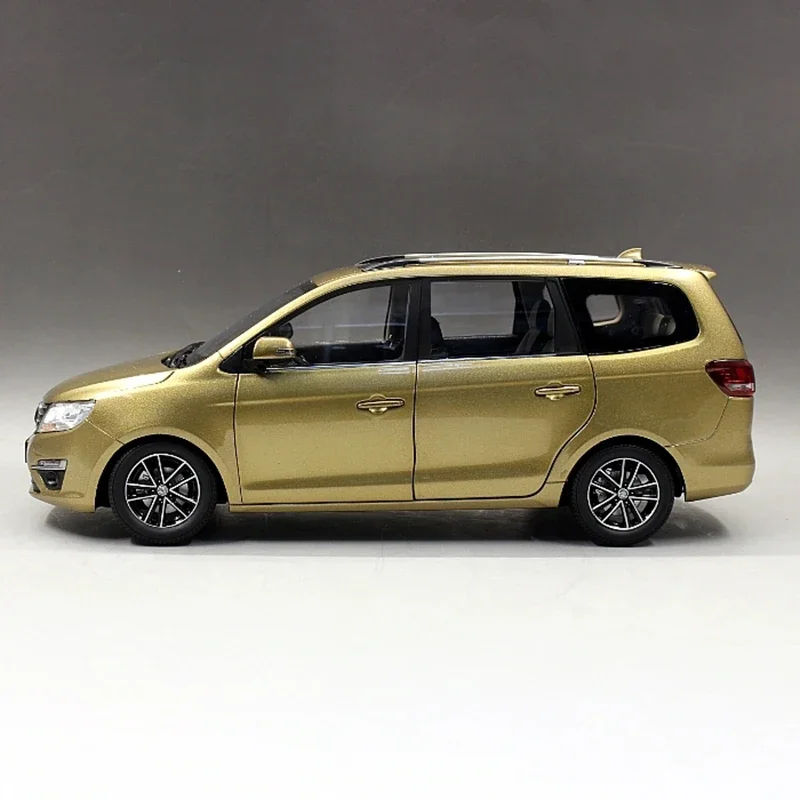 DFL DONGFENG Forthing  S500 MPV Alloy Car Model Simulation Model Tabletop Decoration Collection Display Gift Yellow 1:18