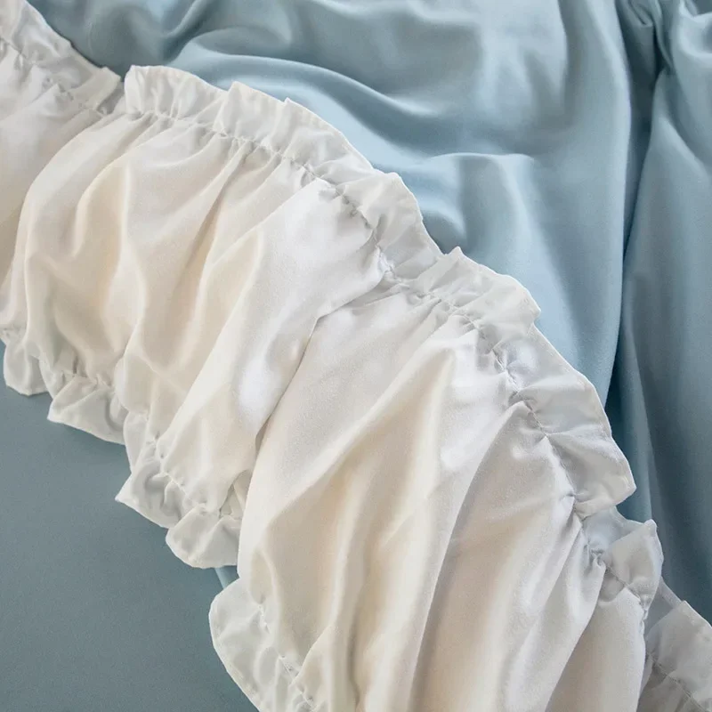 

Ins Princess Wind Quilt Cover Four-piece Set Girly Heart Solid Color Bed Sheet Dormitory Bed Three-piece Set Linen Sheets Sets